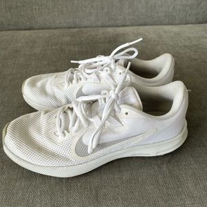 Nike Downshift sneakers